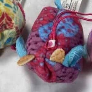 Pikmi Pops Surprise keychain